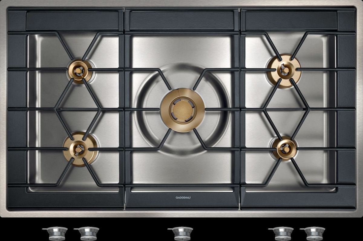 Gaggenau Vario 400 series gas cooktop with solid brass burners